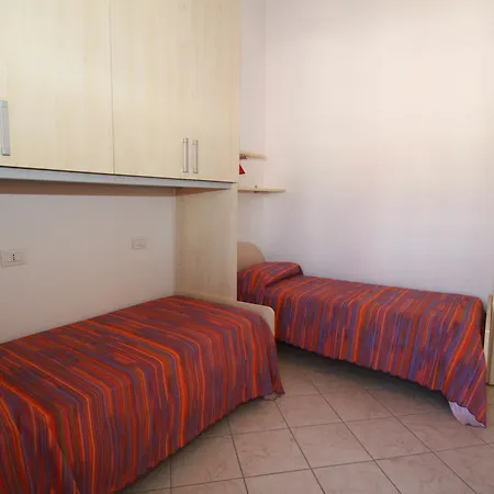 Apartment Regina Mare O10 *