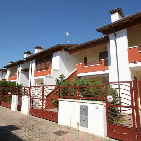 Regina Mare O10 Apartment